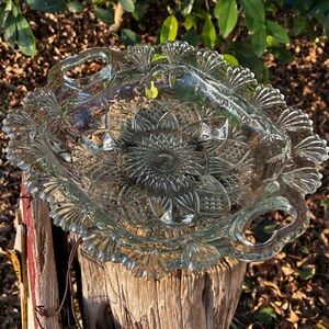 VINTAGE PRESSED GLASS PASARI INDONESIA SERVING DISH TRAY FOOTED HANDLE 10.5 X 9